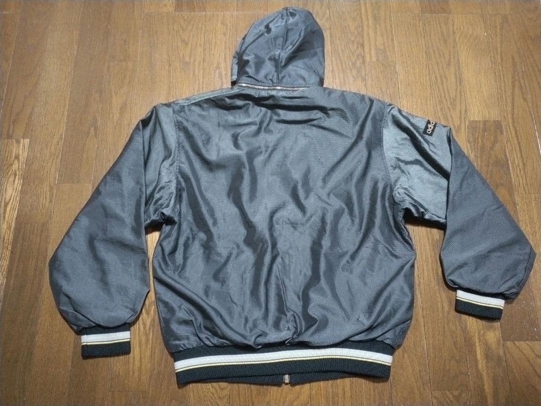 90s　adidas　ビンテージ　防寒セットアップジャージ