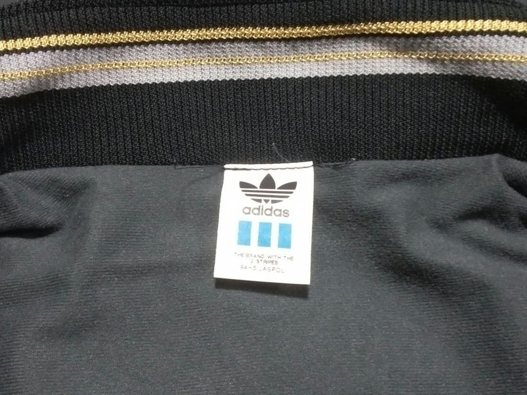 90s　adidas　ビンテージ　防寒セットアップジャージ