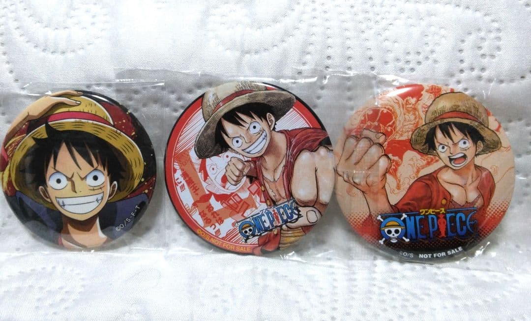 ワンピース 缶バッジ まとめ売り ルフィ 7点セット