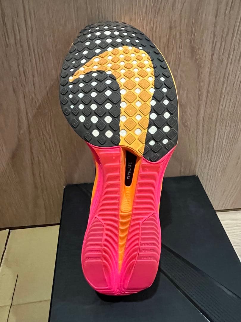 Nike ヴェイパーフライ ネクスト%3 25.5cm
