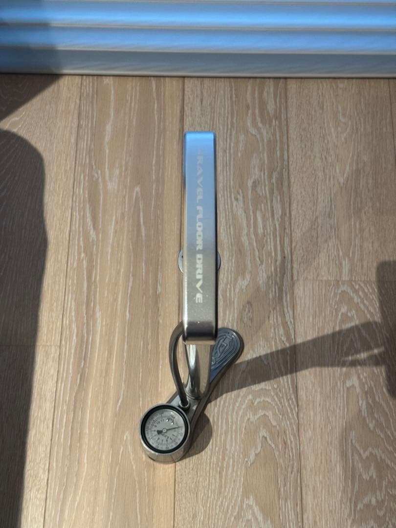 レザインLEZYNE TRAVEL FLOOR DRIVE ポンプ　空気入れ