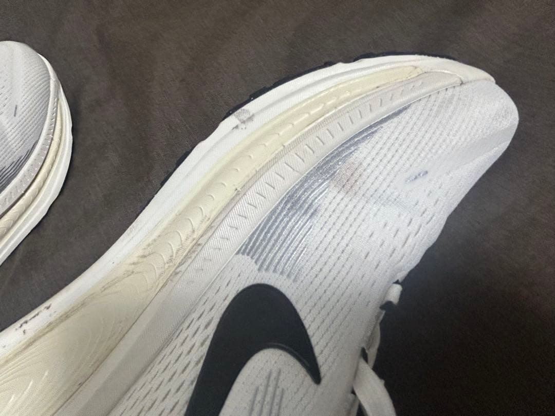 Nike ボメロ18 26.5cm