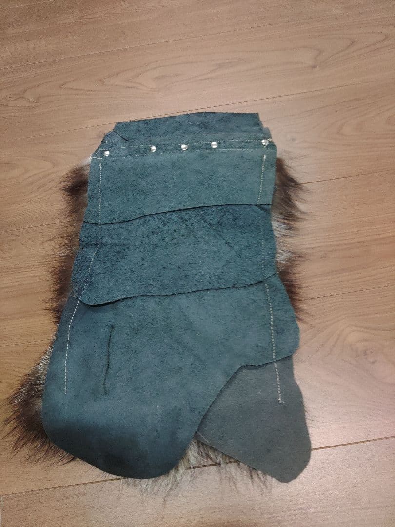 狐のコンパクト座布団　L