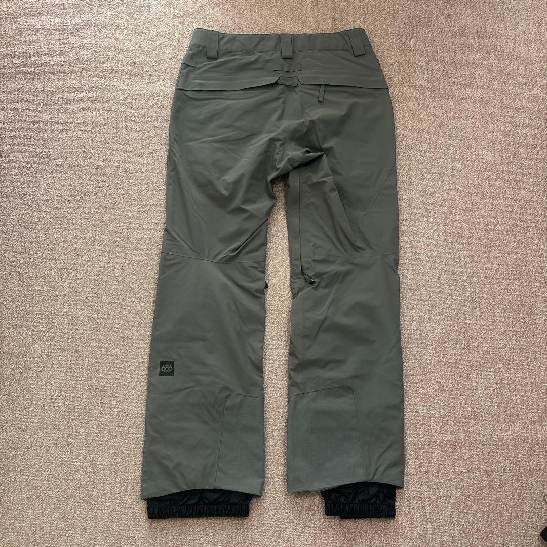 686 シックスエイトシックス GORE-TEX スノーボードパンツ