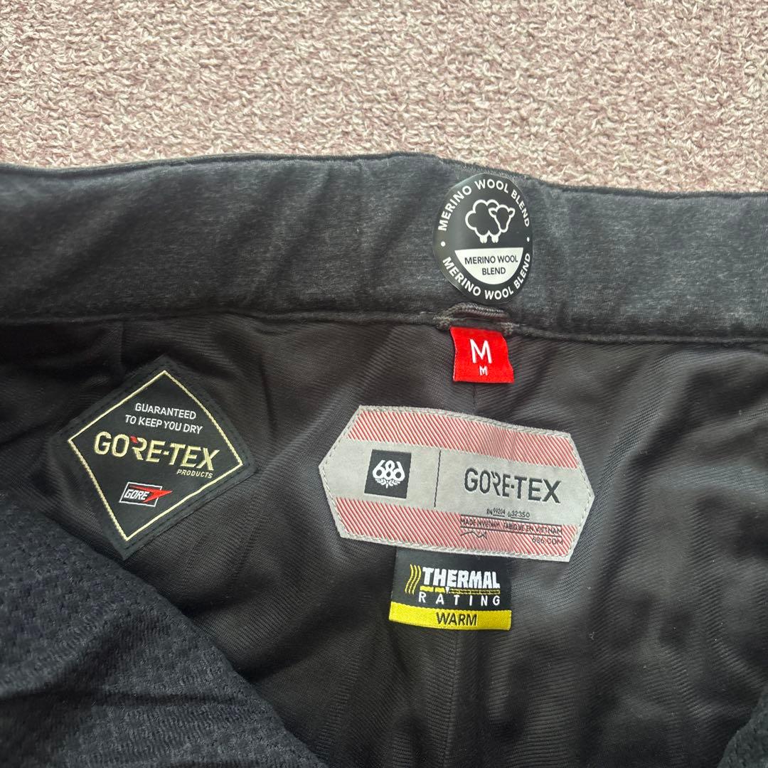 686 シックスエイトシックス GORE-TEX スノーボードパンツ
