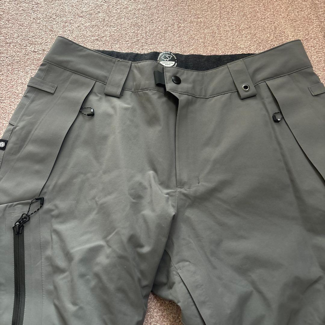 686 シックスエイトシックス GORE-TEX スノーボードパンツ
