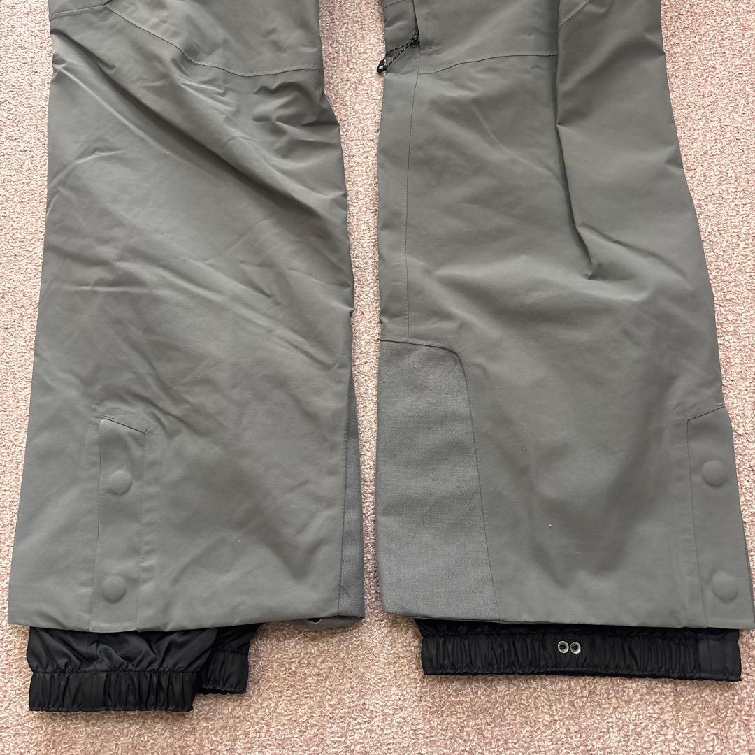 686 シックスエイトシックス GORE-TEX スノーボードパンツ