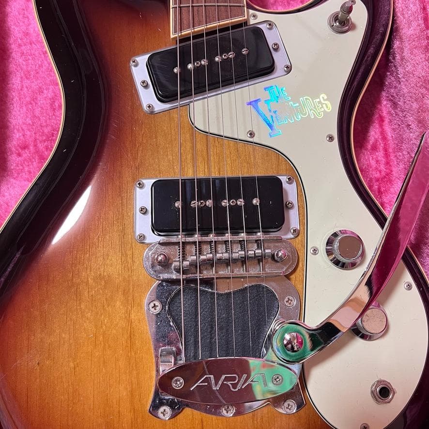 【傷なし】ARIA VM-2001 Ventures アリア　レア　40th
