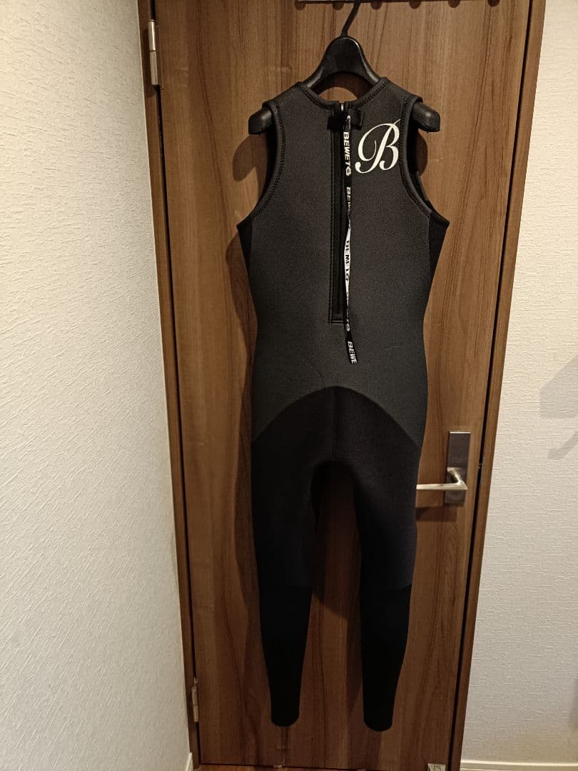 Gabby限定。bewet ロングジョン