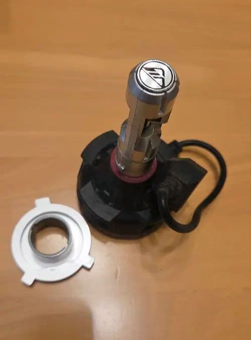 IPF H4 LED ヘッドランプバルブ X2 6500K 5400lm