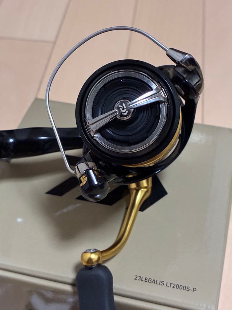 ダイワ 23レガリス LT2000S-P 美品