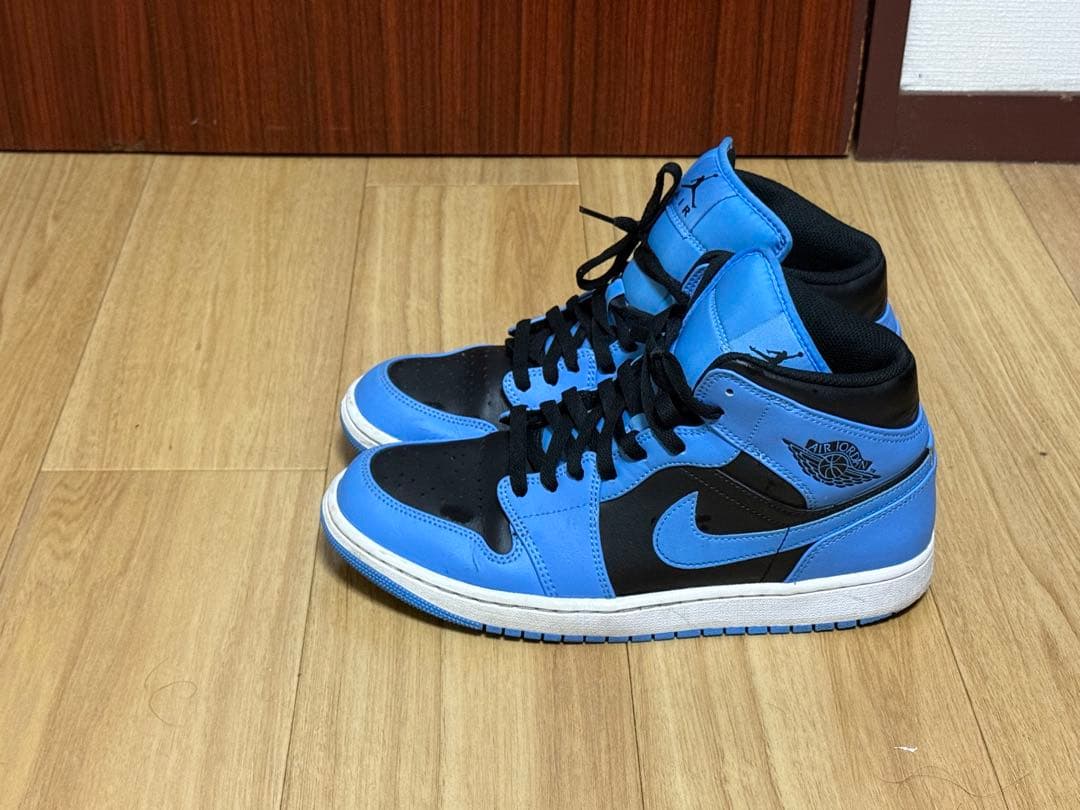 Nike Air Jordan 1 Mid ブルー/ブラック