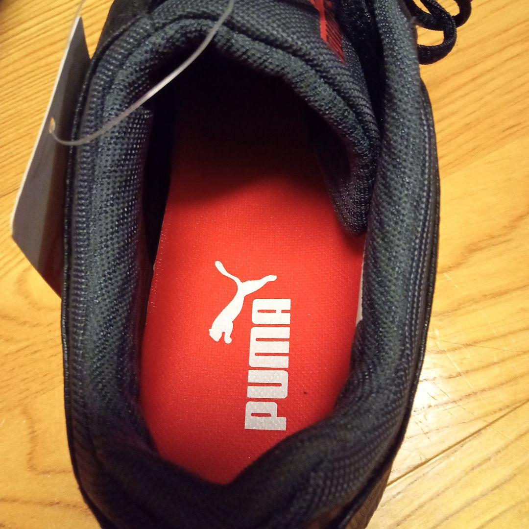 ☆新品☆フェラーリとプーマのコラボ☆Puma ドライビングシューズ