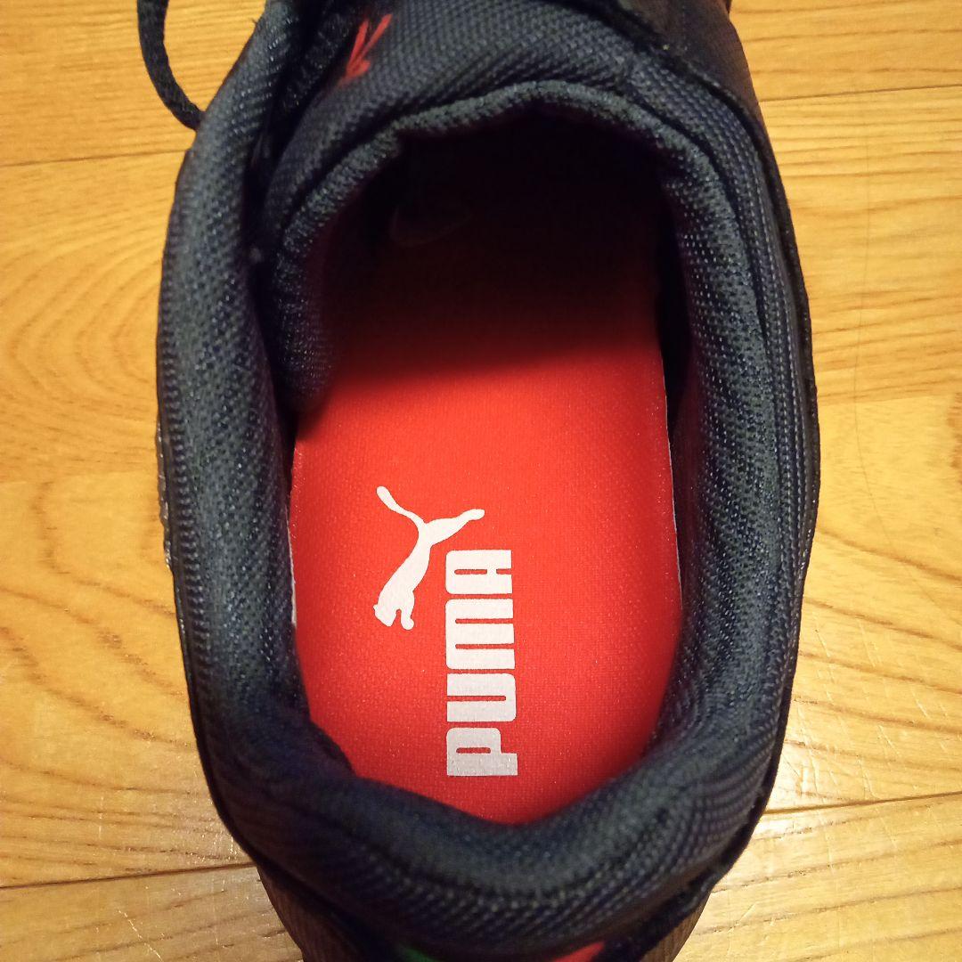 ☆新品☆フェラーリとプーマのコラボ☆Puma ドライビングシューズ