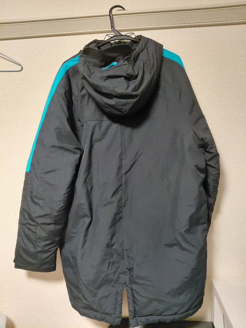 3日間限定値下げ中！Nike FCバルセロナ ベンチコート