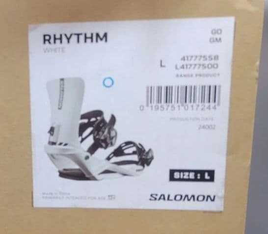 極美品　 SALOMON RHYTHM スノーボード L ビンディング