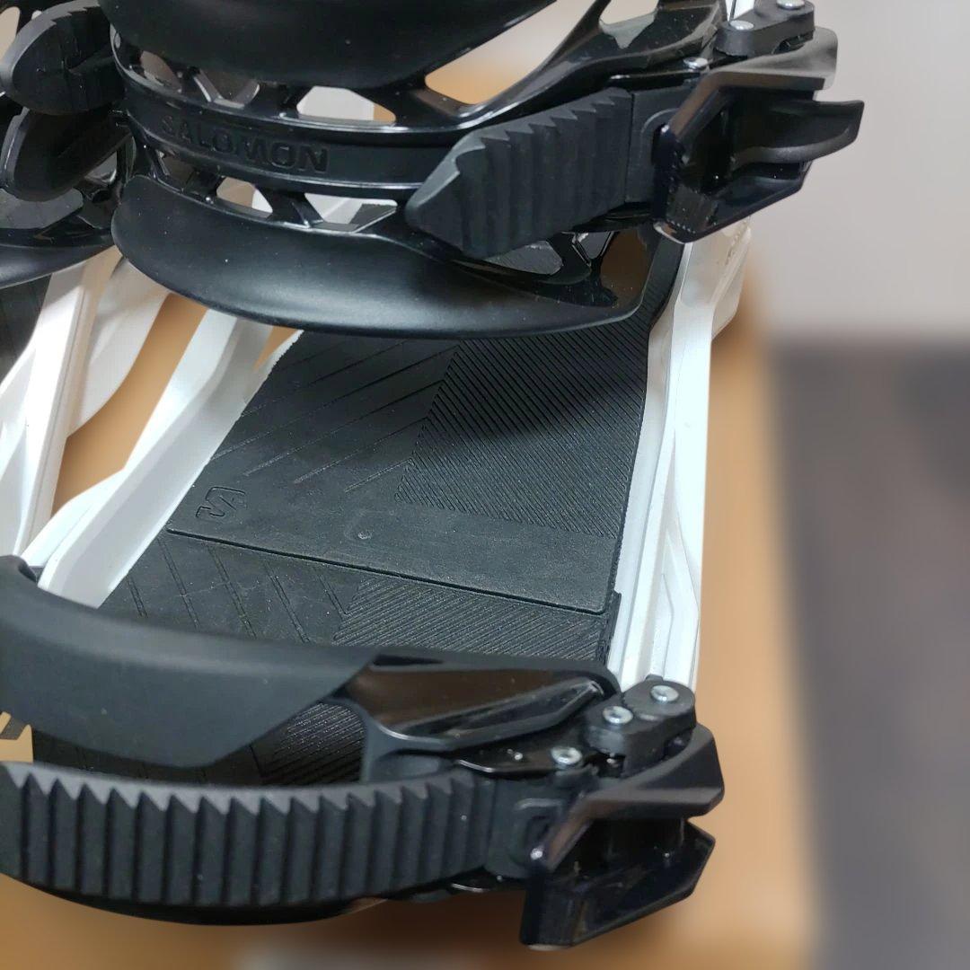 極美品　 SALOMON RHYTHM スノーボード L ビンディング