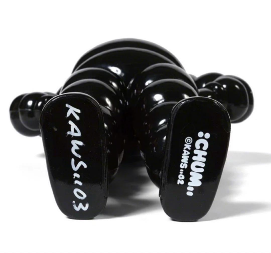 その他 KAWS CHUM OPEN EDITION WHITE & BLACK