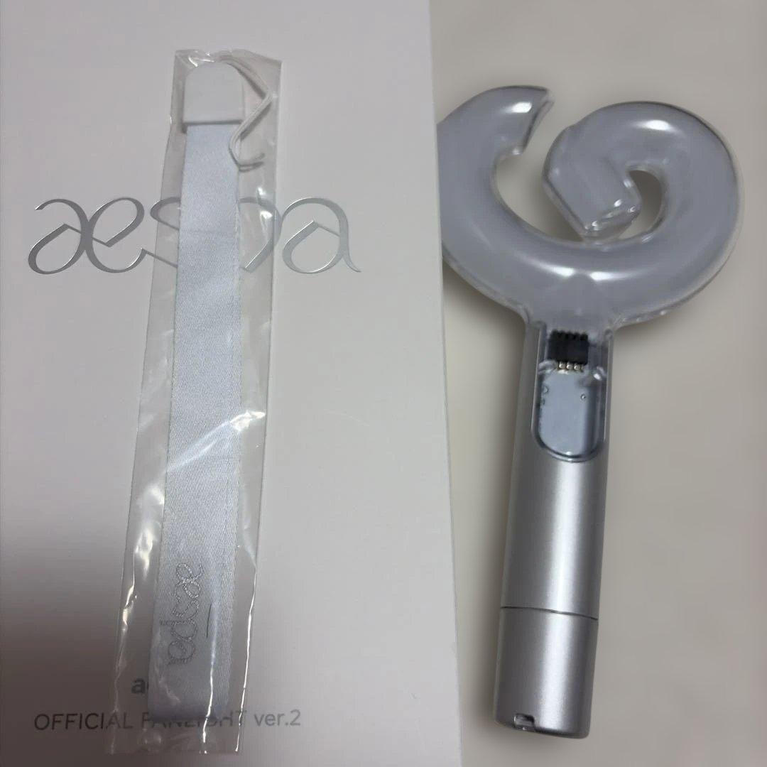 カリナ　ジゼル　ウィンター　ニンニン　トレカ　aespa ペンライト ver2