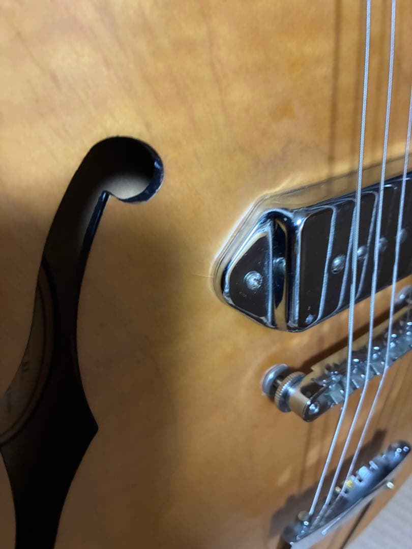 Epiphone Casino トラ目　2004 ピアレスNAT