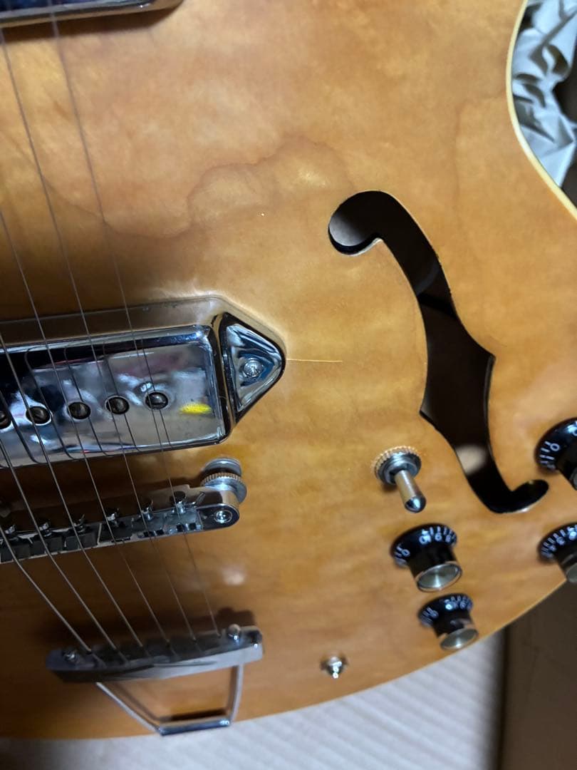 Epiphone Casino トラ目　2004 ピアレスNAT