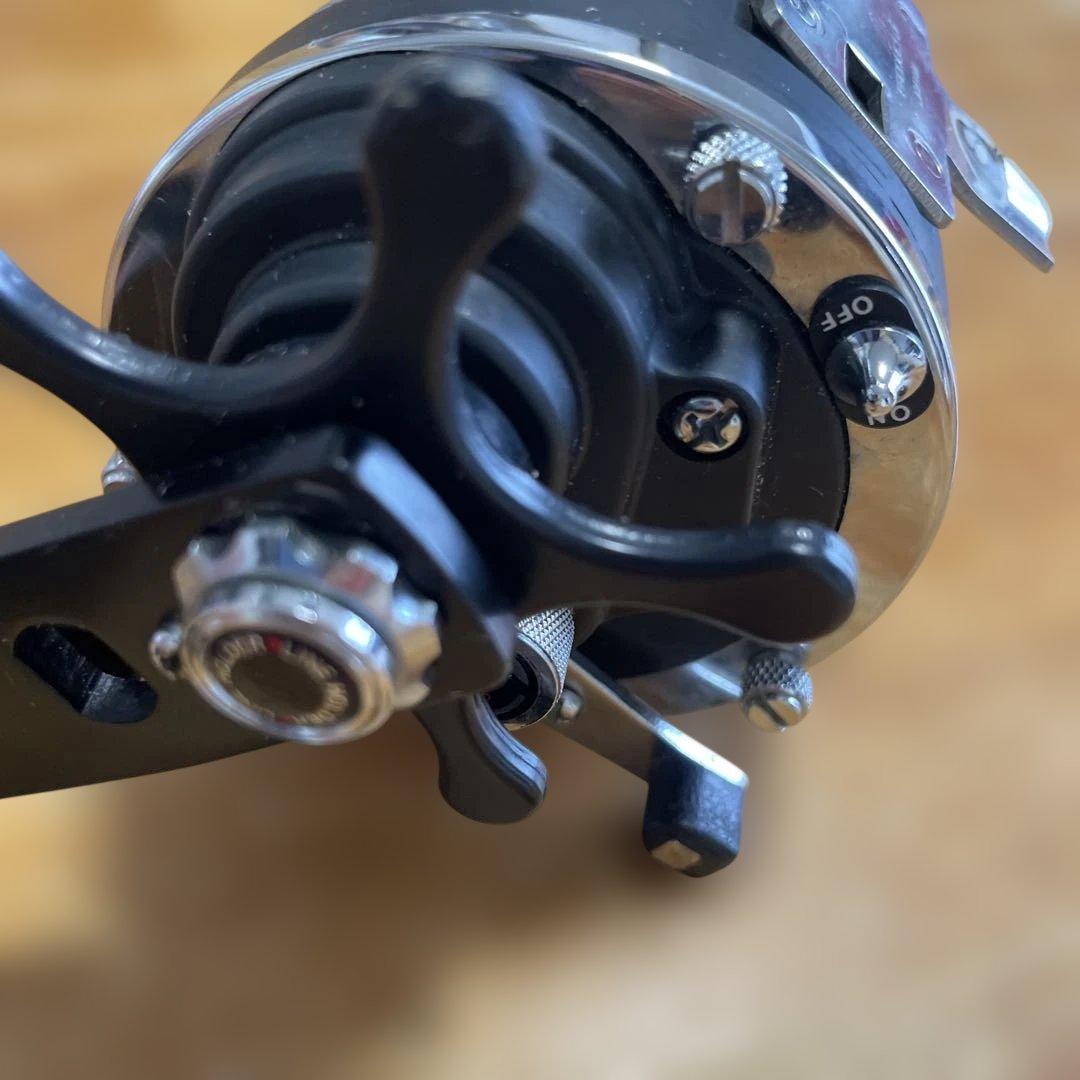 SHIMANO シマノ Ajimatic アジマチック 3000SS リール