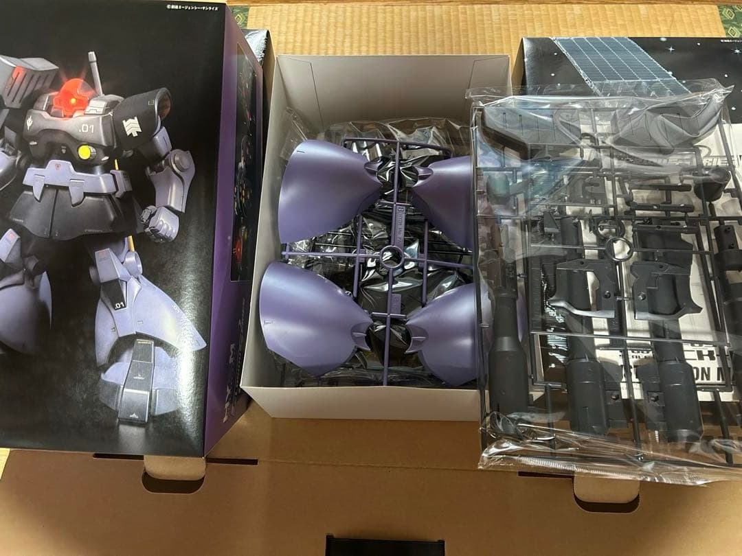 HY2M 1/60 MS-09R リック-ドム グロリアスシリーズ　バンダイ