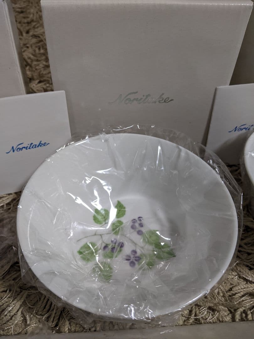 Noritake フルーツモチーフ 食器セット