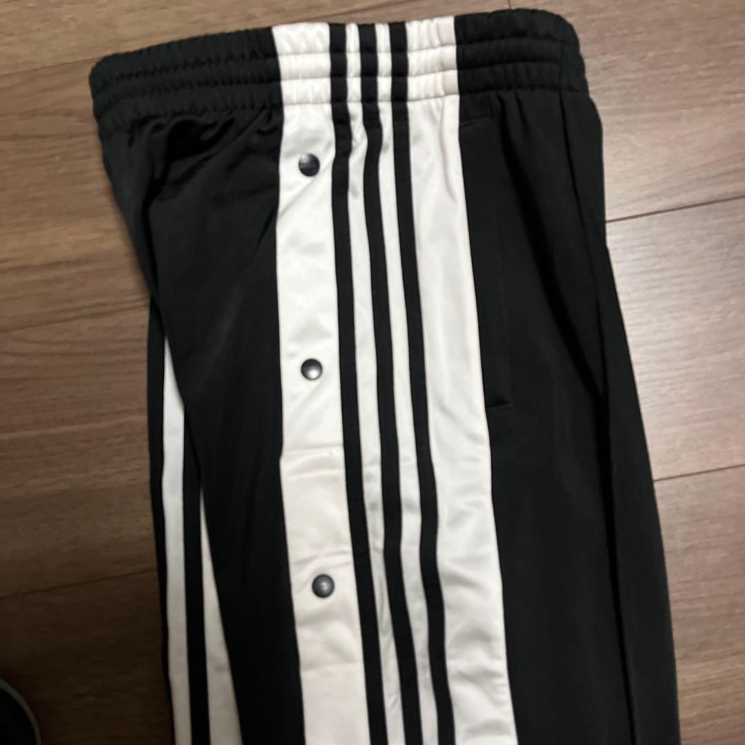 adidas originals トラックパンツ サイドボタン ブラック M