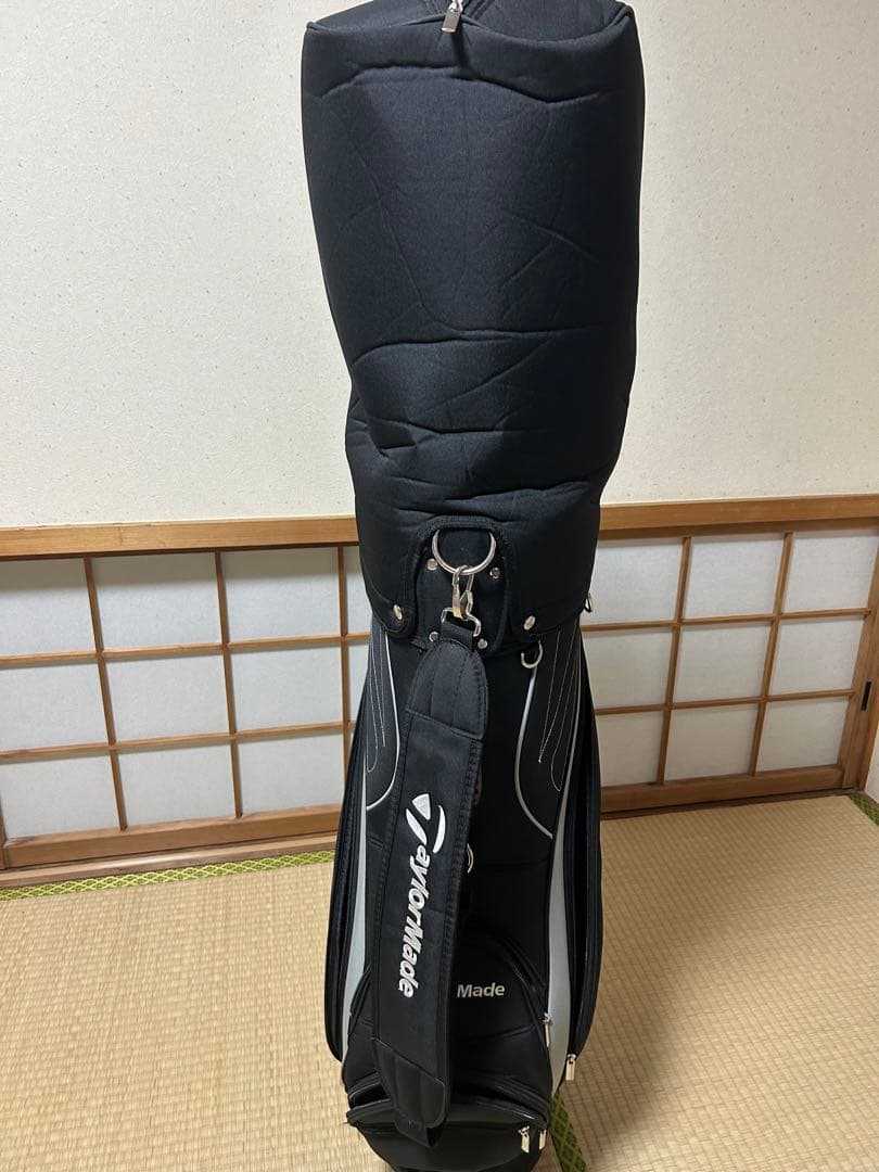 TaylorMade キャディバッグ ブラック　フードカバー有