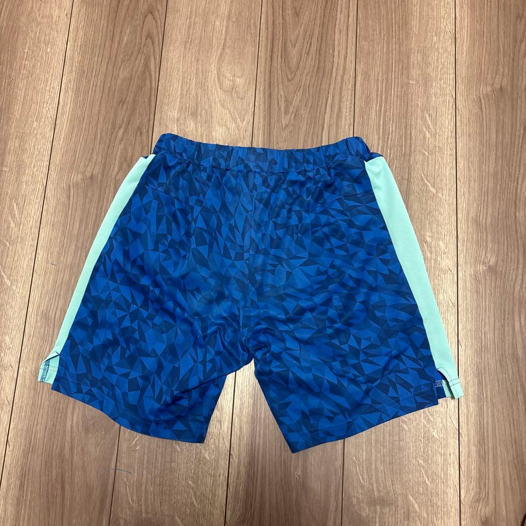ア*品様 Yonex 幾何学模様　人気モデル