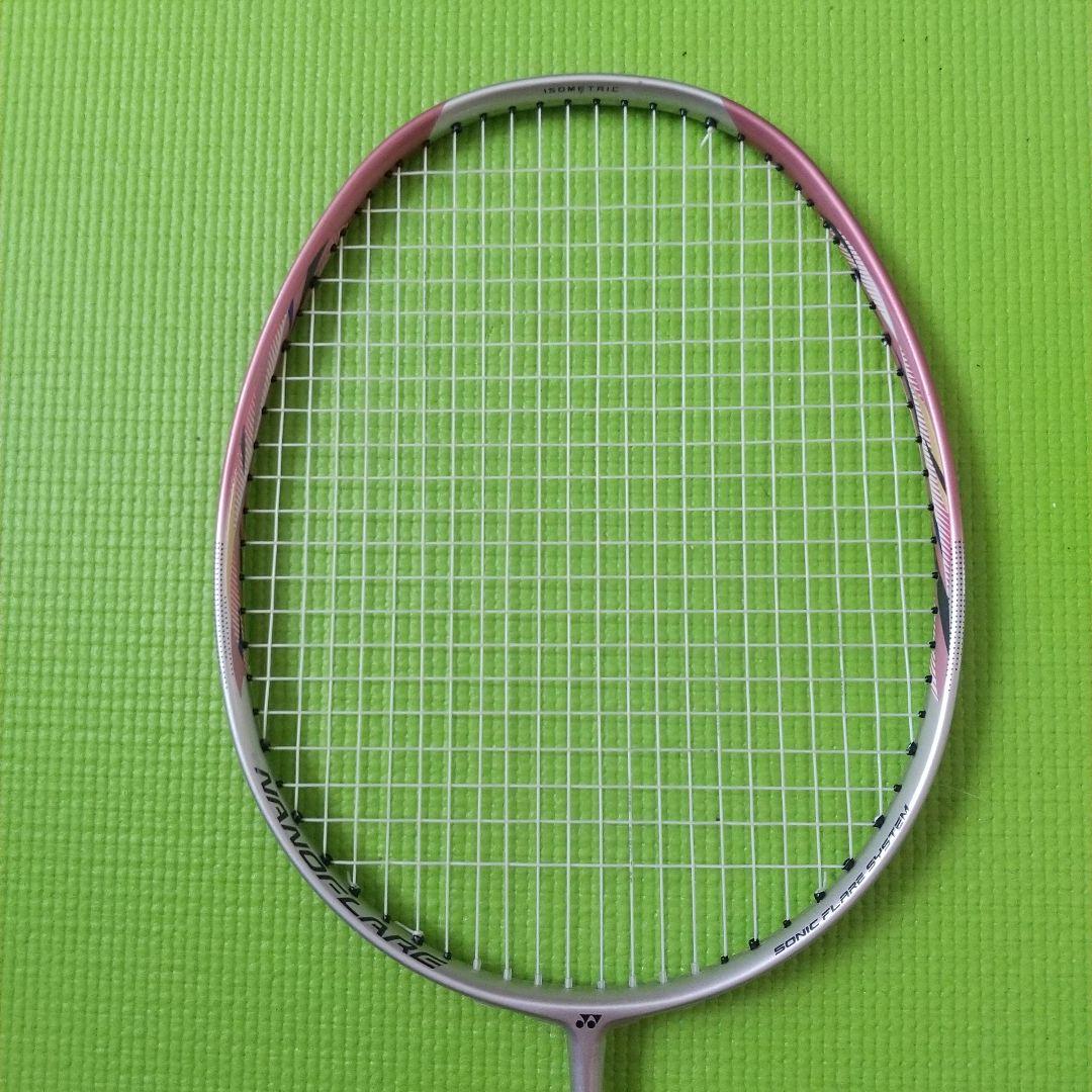 ナノフレア600 ヨネックスラケット