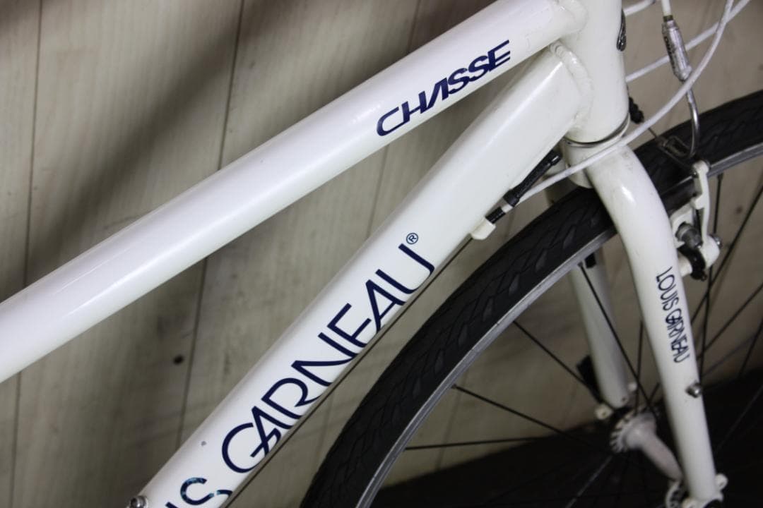 ルイガノLGS-CHASSE 700C アルミ 24速 370mm 白クロス