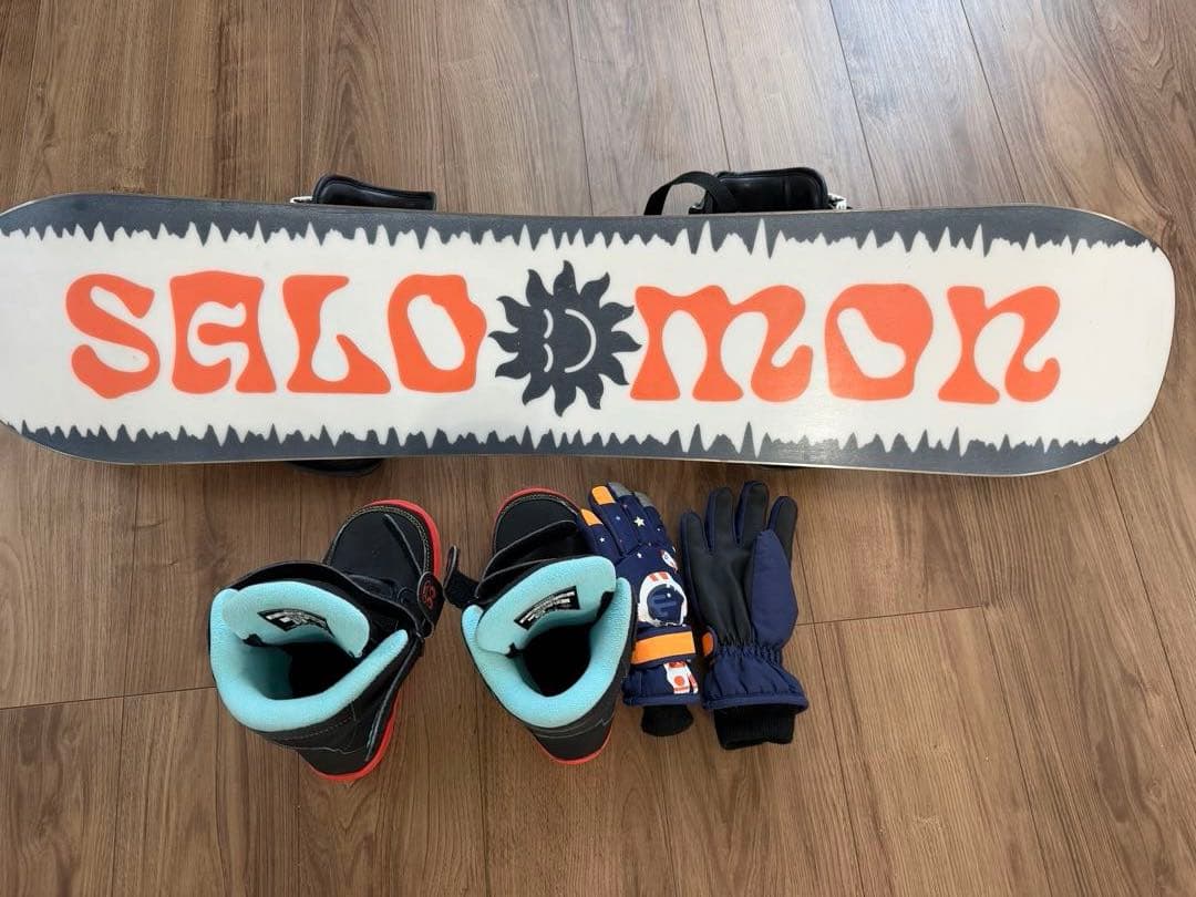 SALOMONサロモンキッズスノーボード3点セットブーツ・バインディング付き