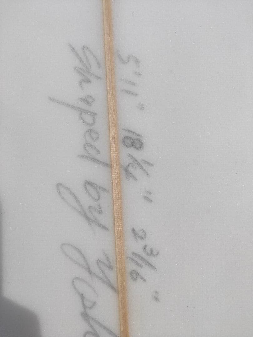 【中古・美品】サーフボード ショートボード5'11
