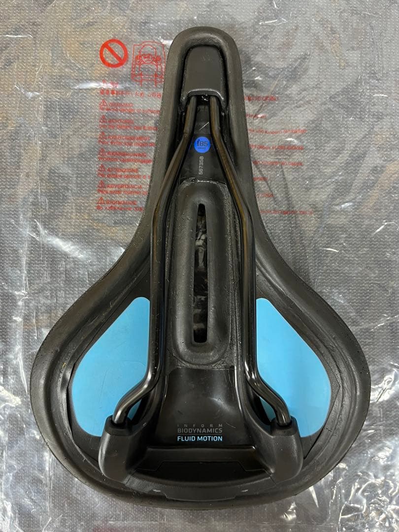 ボントレガー Commuter フルードバイクサドル 270mmx185mm