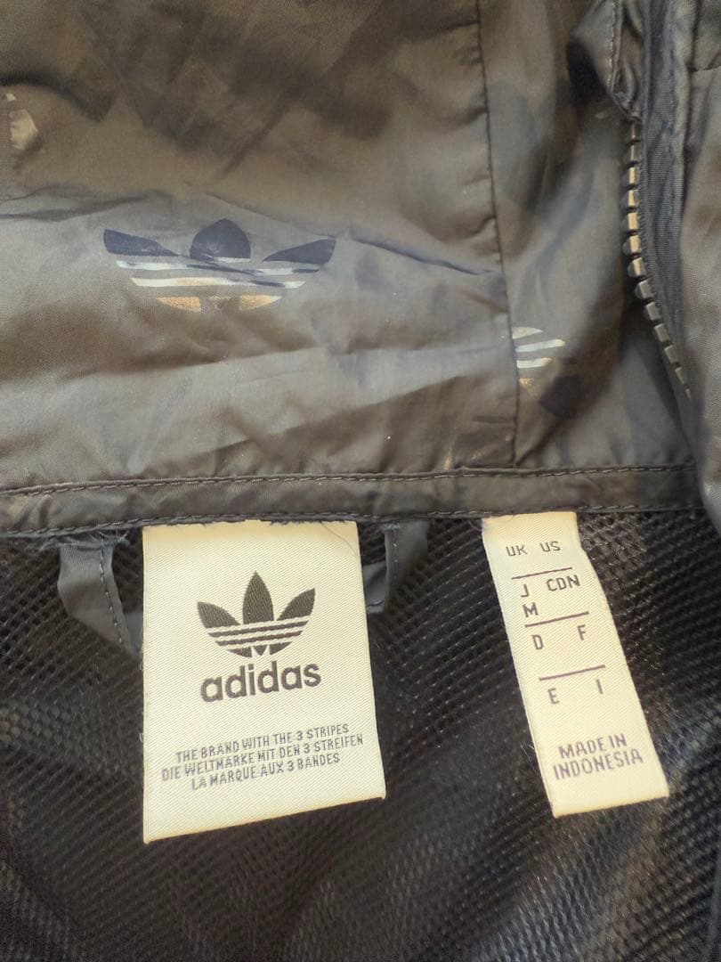 adidas フード付きウィンドブレーカー 紺original トレフォイルロゴ