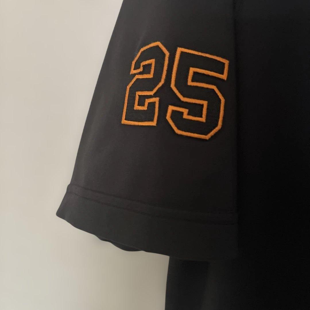 読売ジャイアンツNike ハイグレードシャツ練習着 25