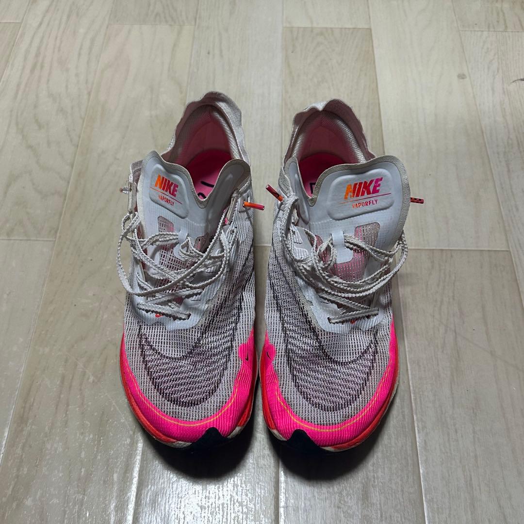 【美品】Nike ZoomX Vaporfly Next% 2 27cm