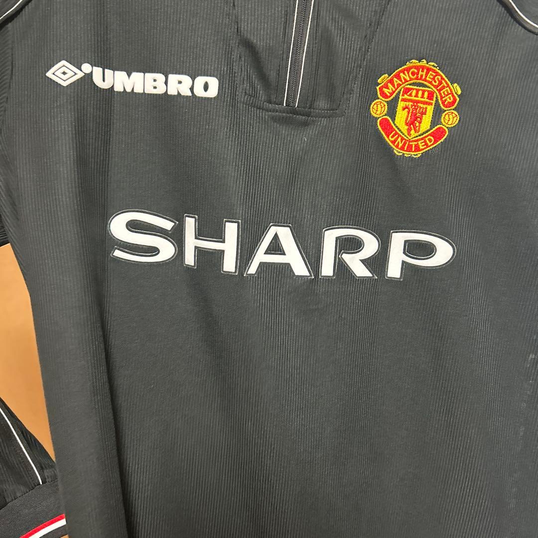 マンチェスター・ユナイテッド UMBRO長袖シャツ サッカーユニフォーム
