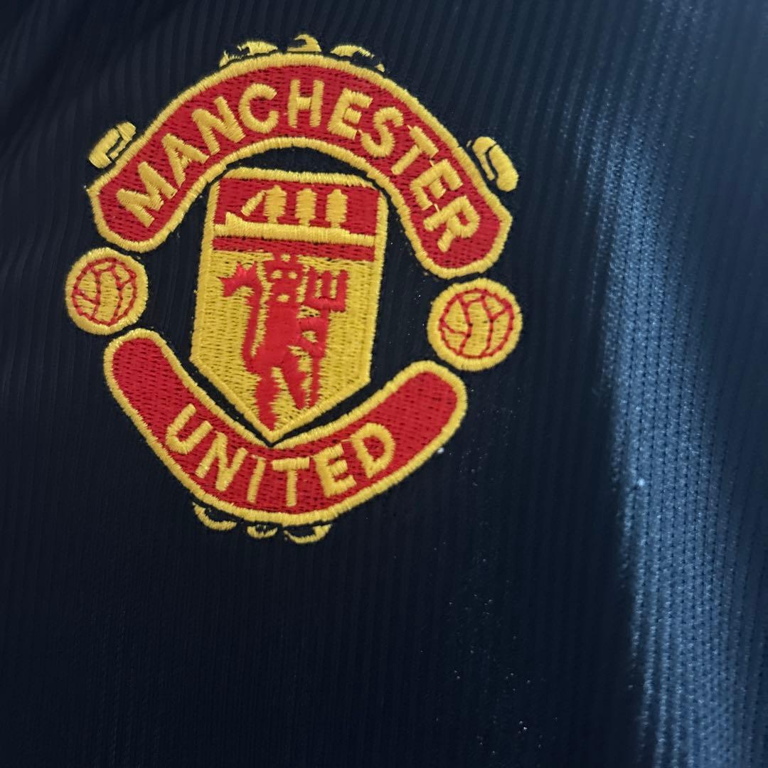マンチェスター・ユナイテッド UMBRO長袖シャツ サッカーユニフォーム