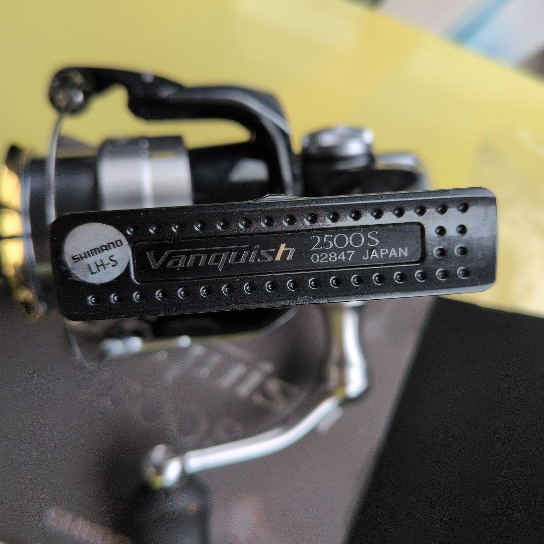 SHIMANO Vanquish 2500S スピニングリール 中古美品 匿配