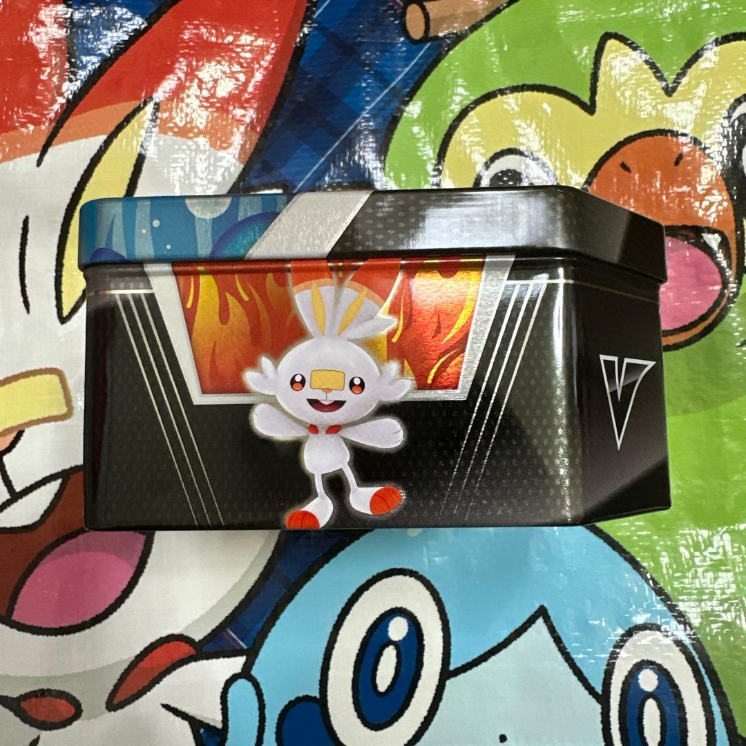ポケモン　海外　缶ケース③ メッソン　ヒバニー　サルノリ