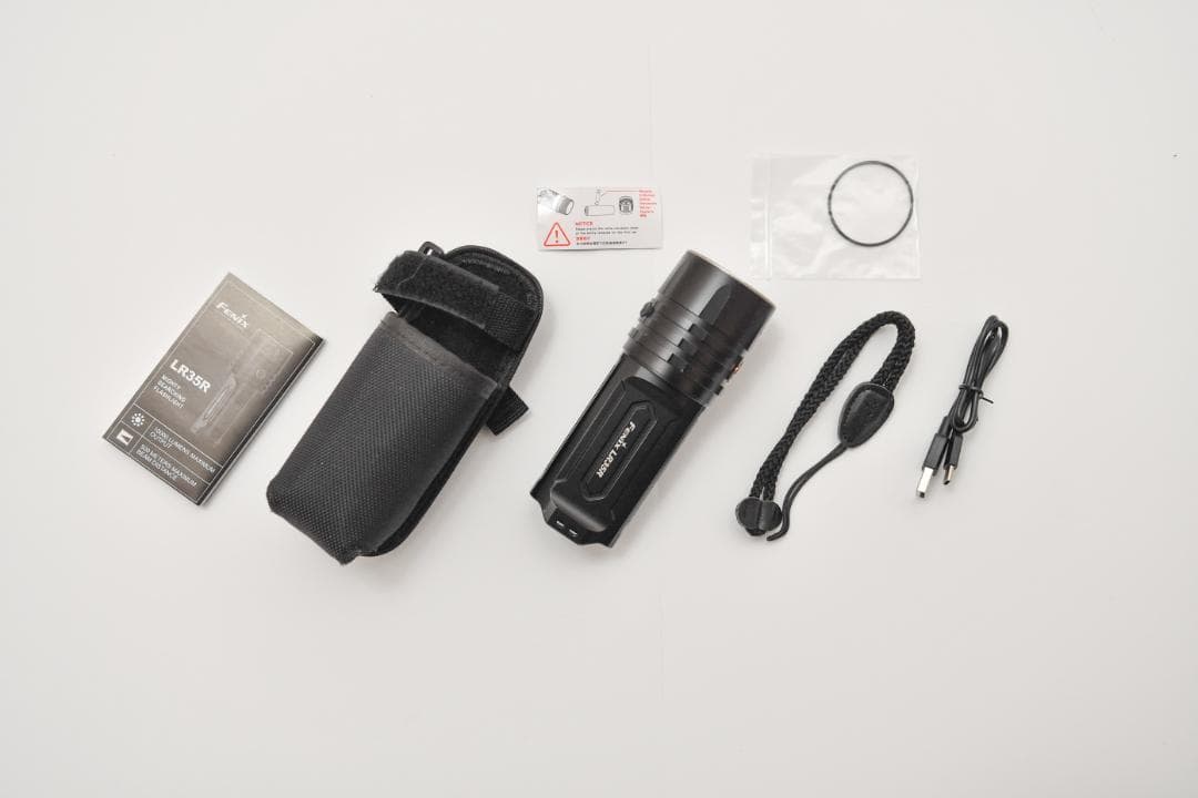 Fenix LR35R 懐中電灯 10000ルーメン