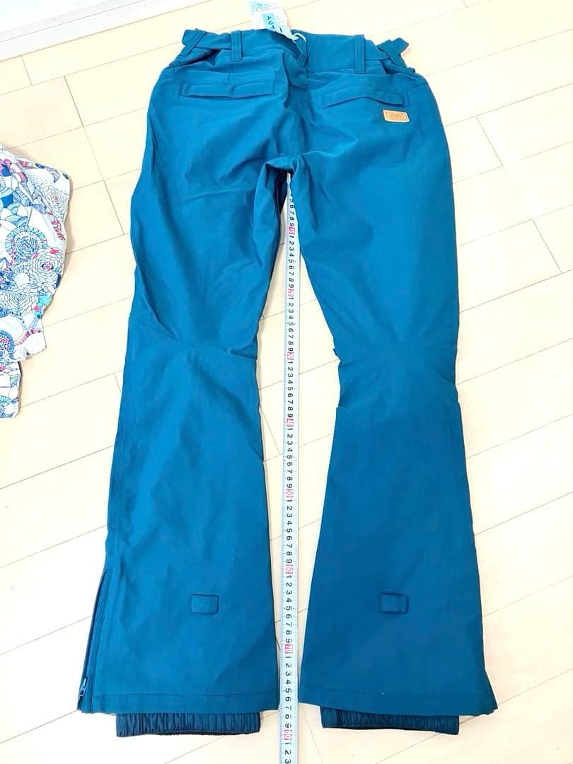 ROXY ロキシー　レディースS/M スノーボードウェア　上下セット！