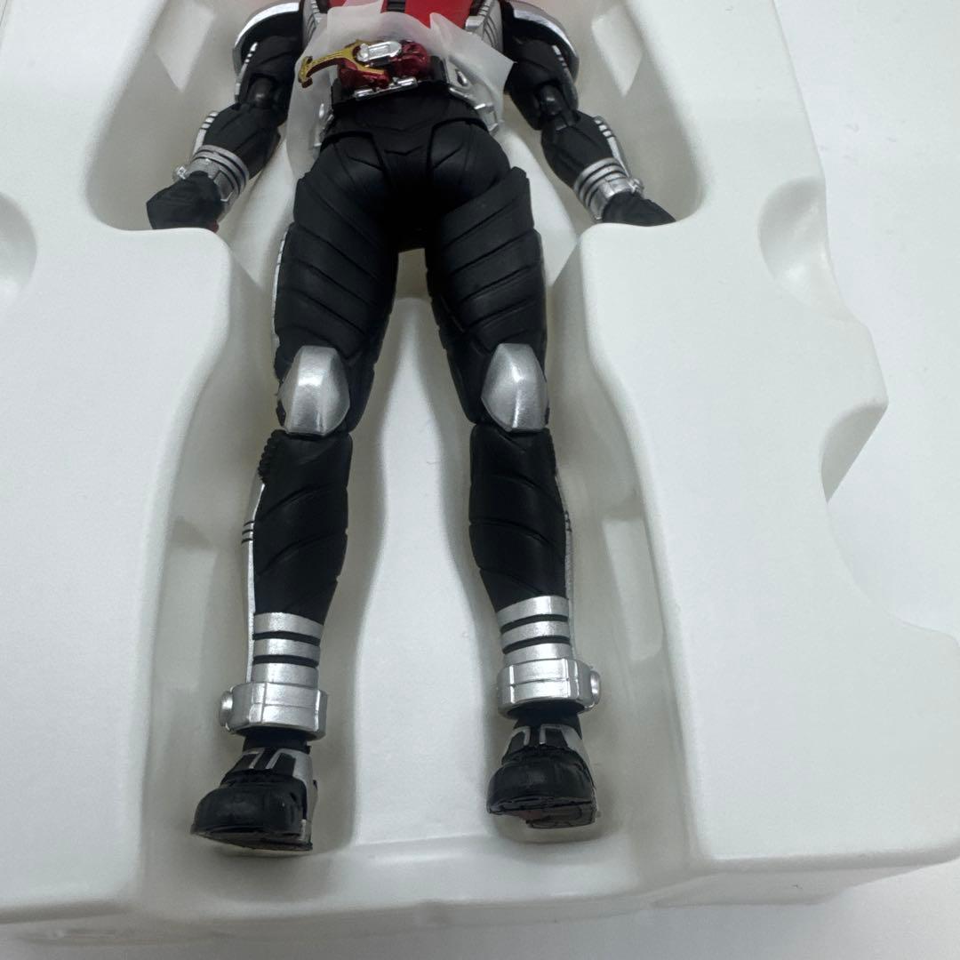 S.H.Figuarts（真骨彫製法） 仮面ライダーカブト10thVer.