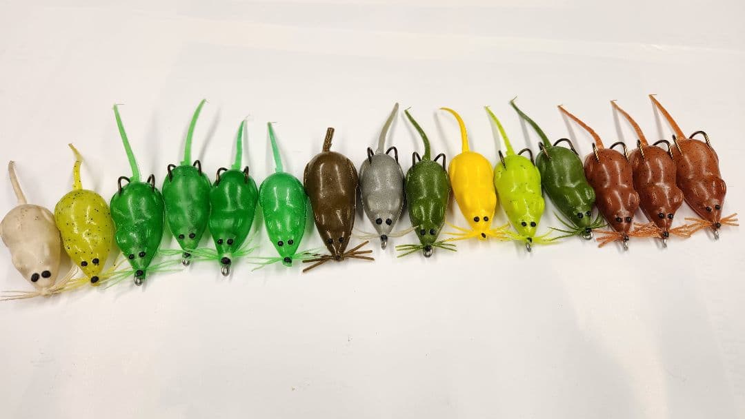 ネズミフロッグ型ソフトルアー 15個セット　雷魚　中古