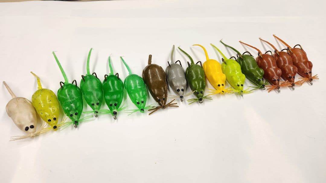 ネズミフロッグ型ソフトルアー 15個セット　雷魚　中古