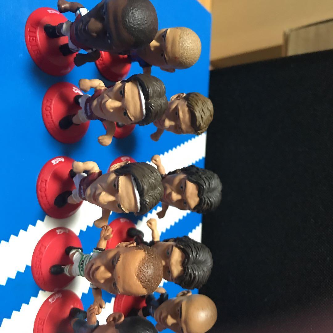 コカコーラ　サッカーフィギュア