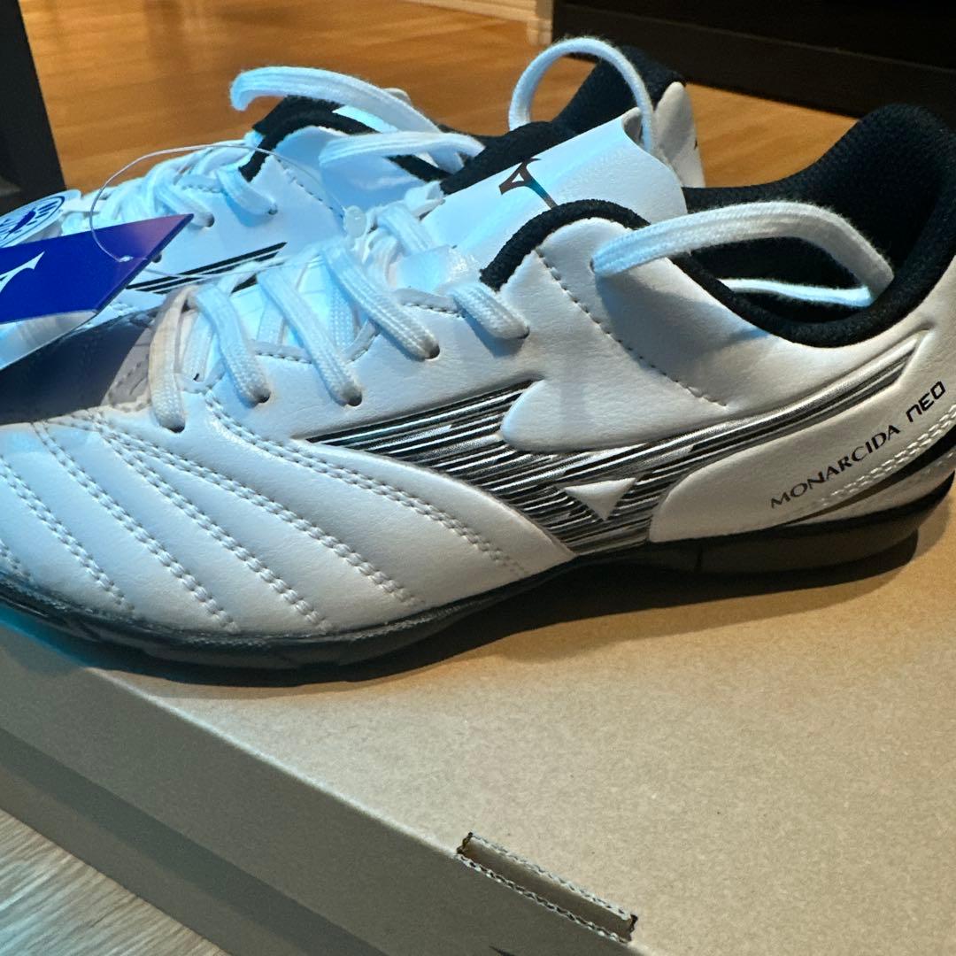 Mizuno Morelia 2 ホワイト ワイドフィット 22.5